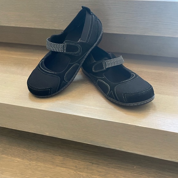 Aetrex Alexa Berries Bungee Mary Jane in Blackberry *Brand New In Box* - Picture 5 of 8